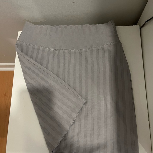 NWT Aerie Offline OG Groove Skirt size XS - Picture 5 of 5